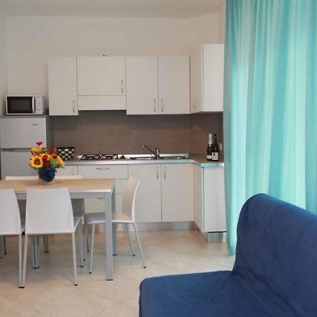 One-Bedroom Apartment Rosolina Mare Near Sea 4 エクステリア 写真